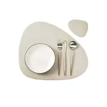 1/4/6 conjuntos de placemat e porta-copos creme, à prova de óleo, à prova d'água para cozinha, formato irregular, mesas de couro pu, almofada, cafeteria