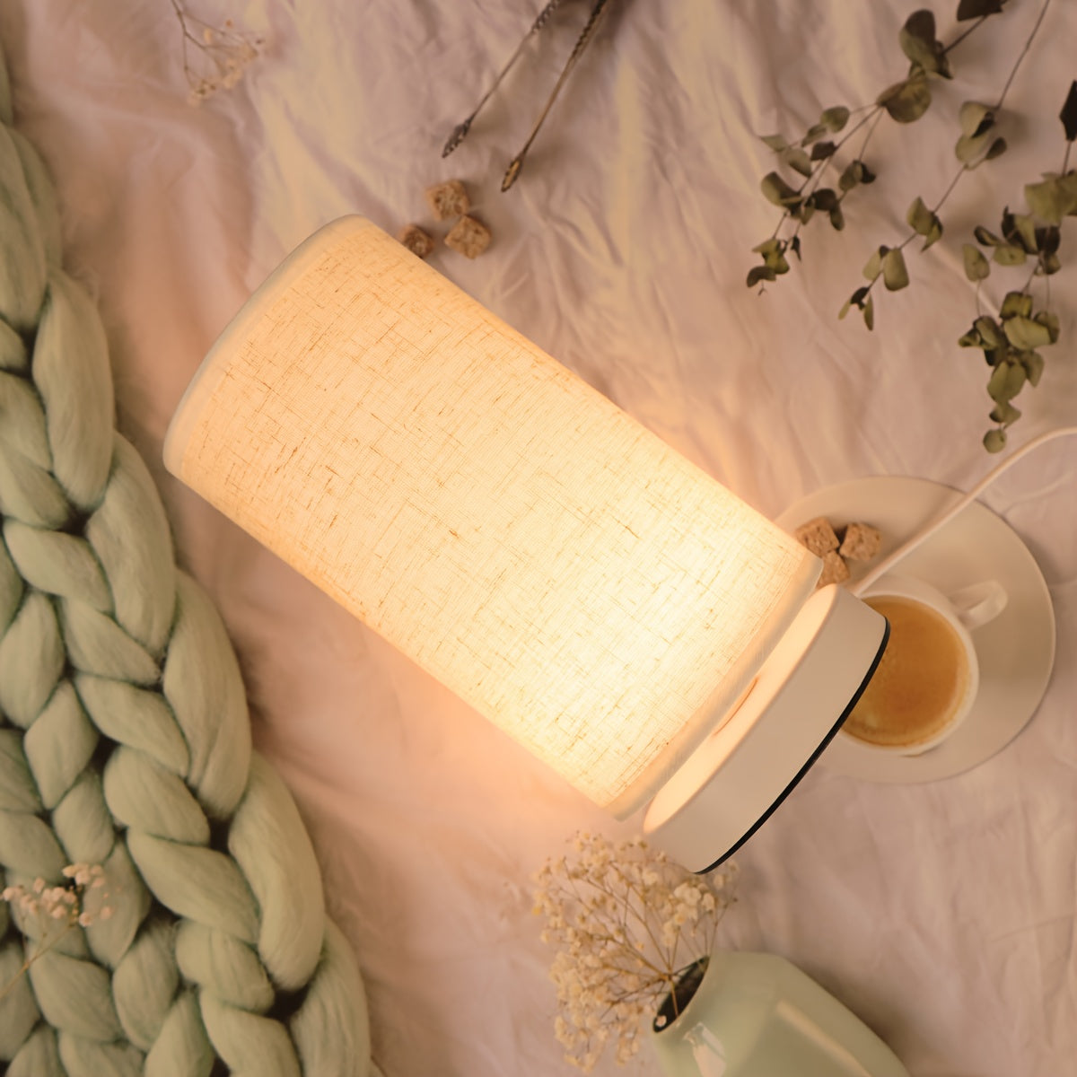 Luminária de Mesa LED com Temperatura Ajustável