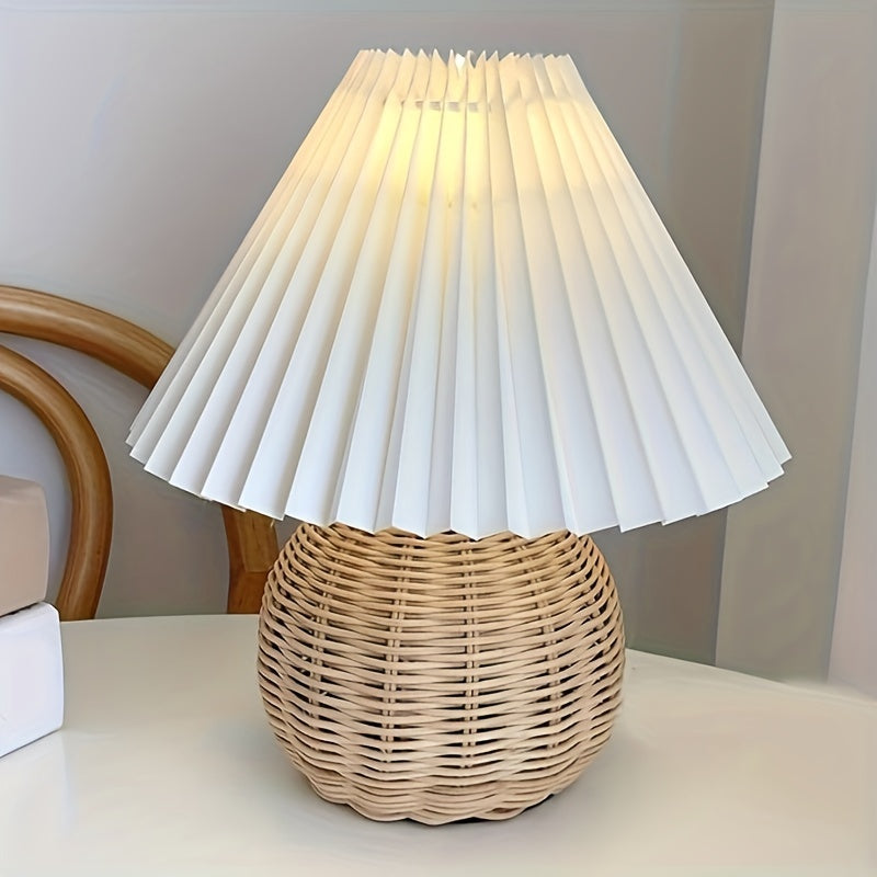 Abajur de Cúpula Plissada com Base de Metal, Branco