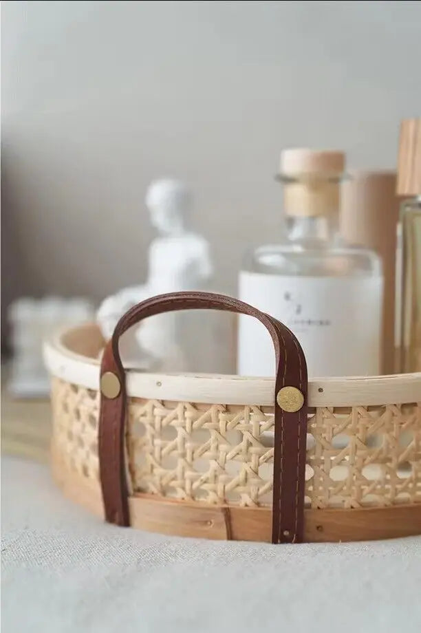 Bandeja de Rattan com Alças de Couro - 24cm ou 29cm