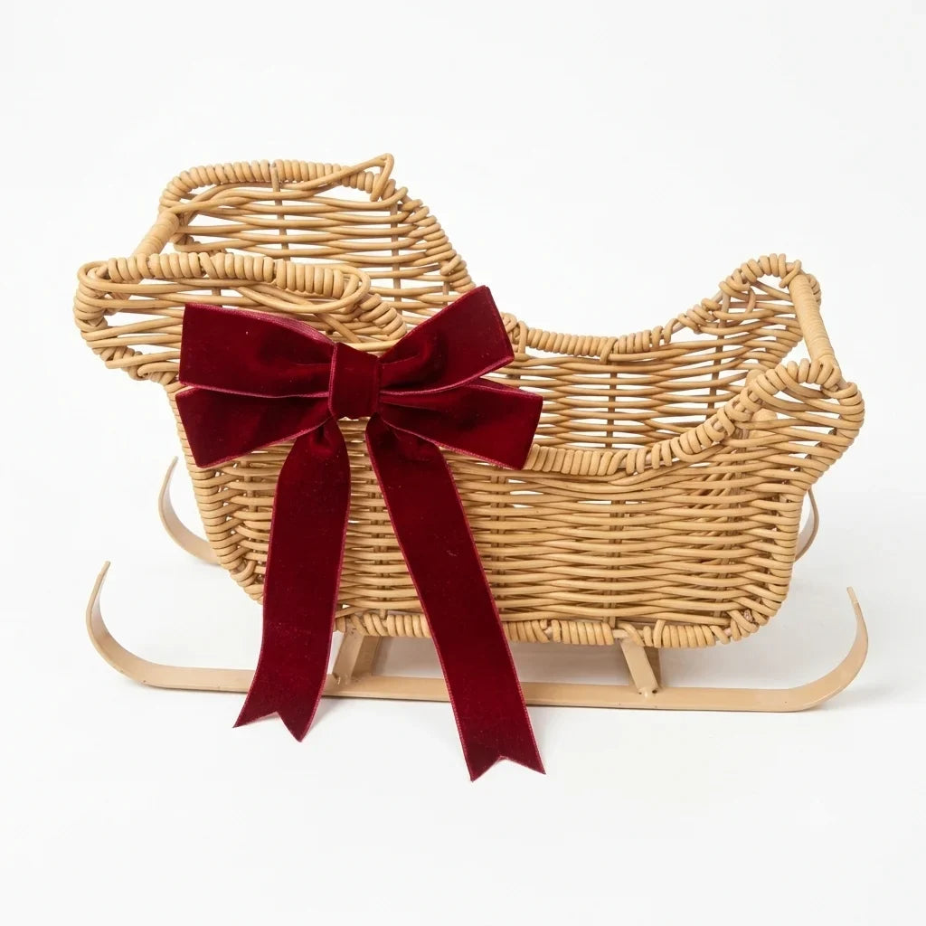 Cesta Trenó de Natal em Rattan com Laço de Veludo