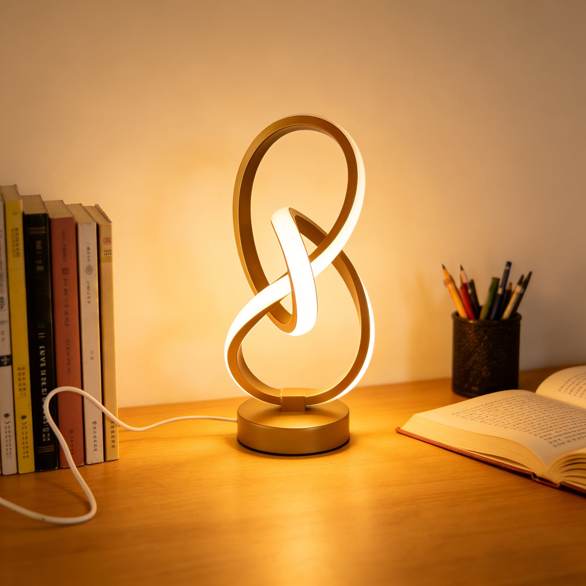 Luminária de Mesa em Espiral de Metal Preto ou Dourado