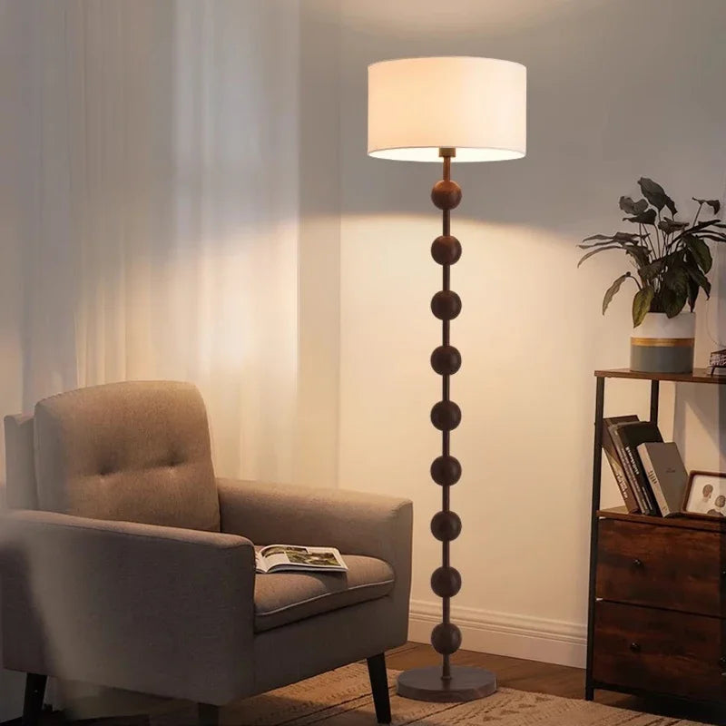 Luminária de Chão Retrô em Madeira para Sala e Quarto