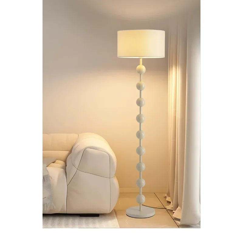 Luminária de Chão Retrô em Madeira para Sala e Quarto