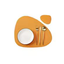1/4/6 conjuntos de placemat e porta-copos creme, à prova de óleo, à prova d'água para cozinha, formato irregular, mesas de couro pu, almofada, cafeteria