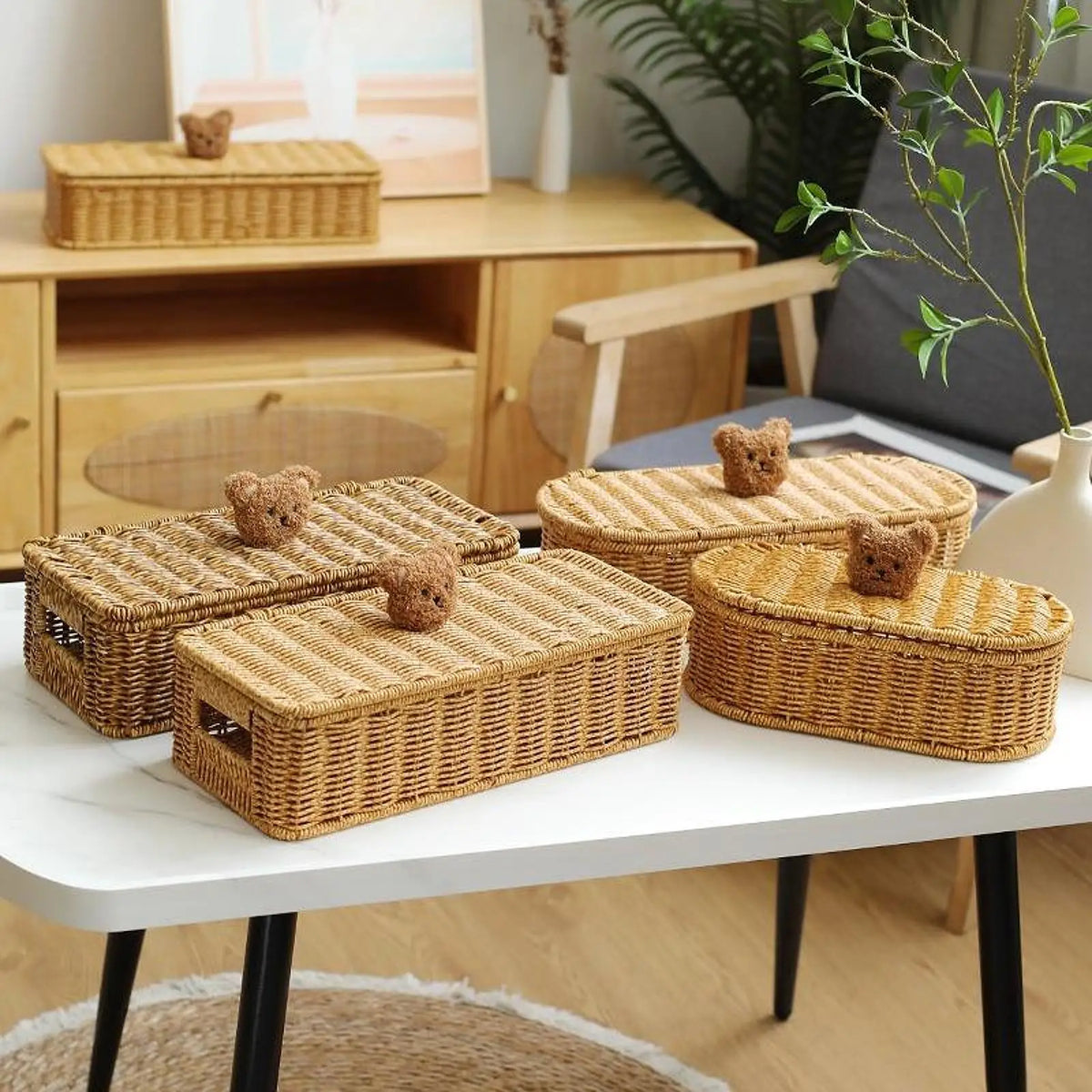 Caixa Oval de Rattan com Ursinho na Tampa
