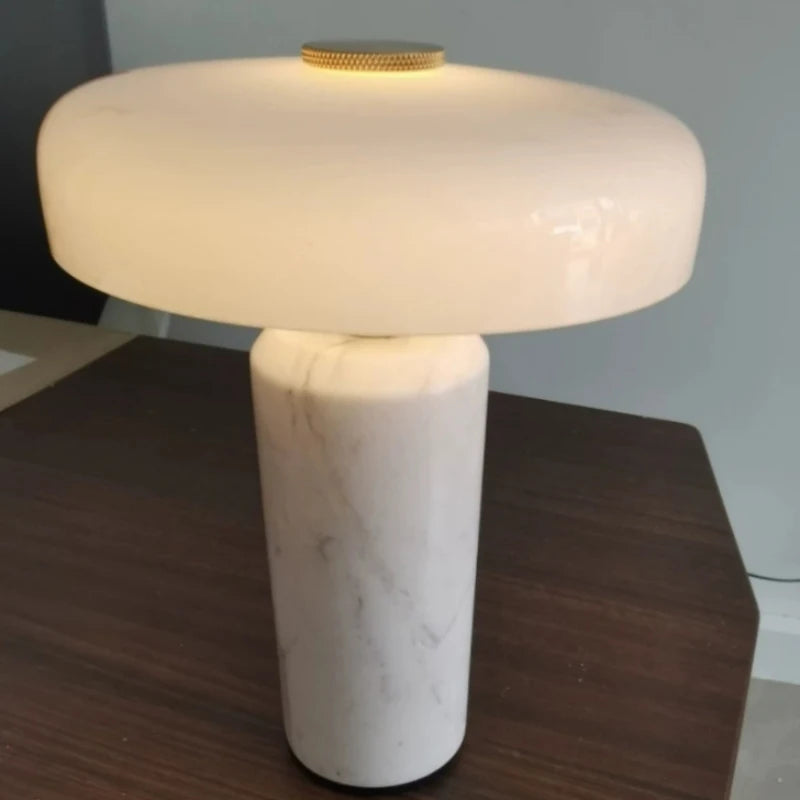 Luminária de Mesa LED com Bateria Recarregável, Estilo Art Deco, Vidro e Mármore