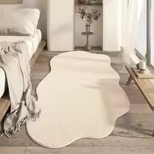 Tapete VIKAMA em Forma Irregular Cor Creme, Tapete de Veludo com Design Moderno Minimalista, Adequado para Quartos, Tapete Macio para Decoração de Casa